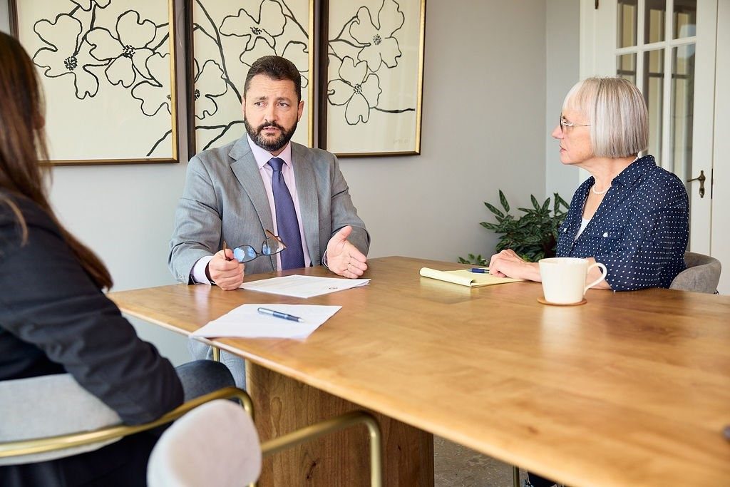 Rob Milesnick in a confidential client consultation